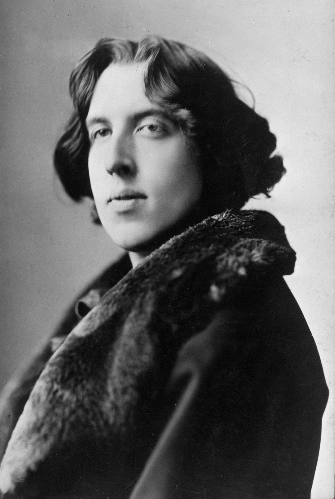 Oscar Wilde | Biography, Books, Poems, Plays, Works, Trial, Wife, Cause of  Death, & Facts | Britannica